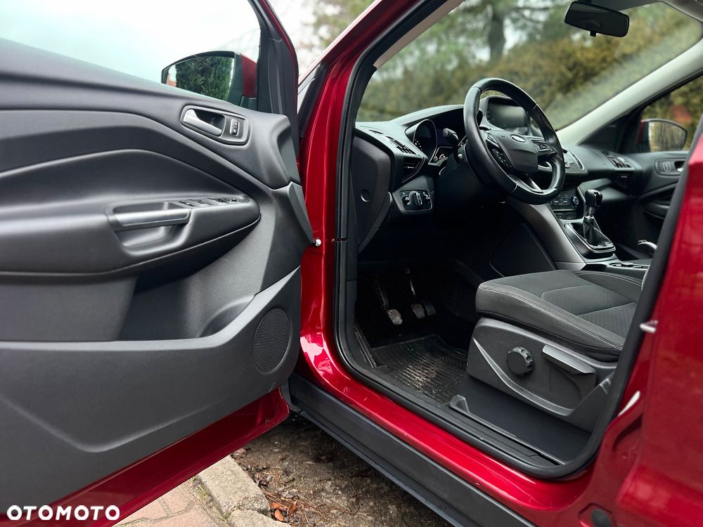 Ford Kuga 2.0 TDCi 4x4 Vignale - 27