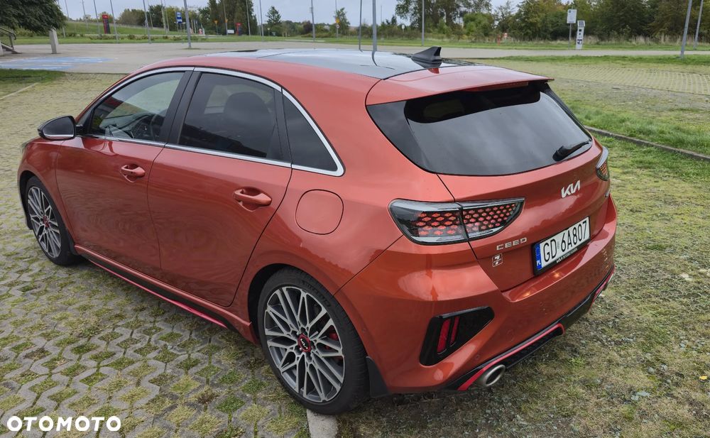 Kia Ceed 1.6 T-GDI GT DCT - 10