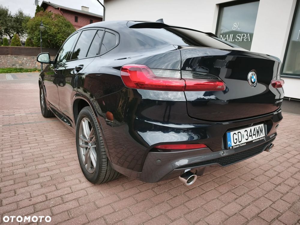 BMW X4 - 11
