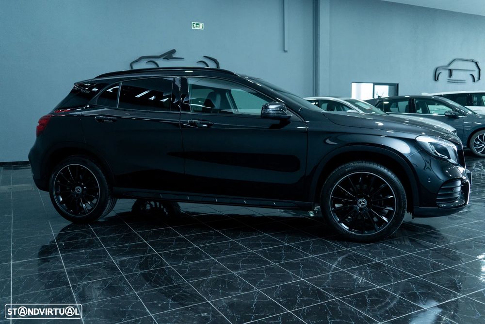 Mercedes-Benz GLA 180 7G-DCT AMG Line - 7
