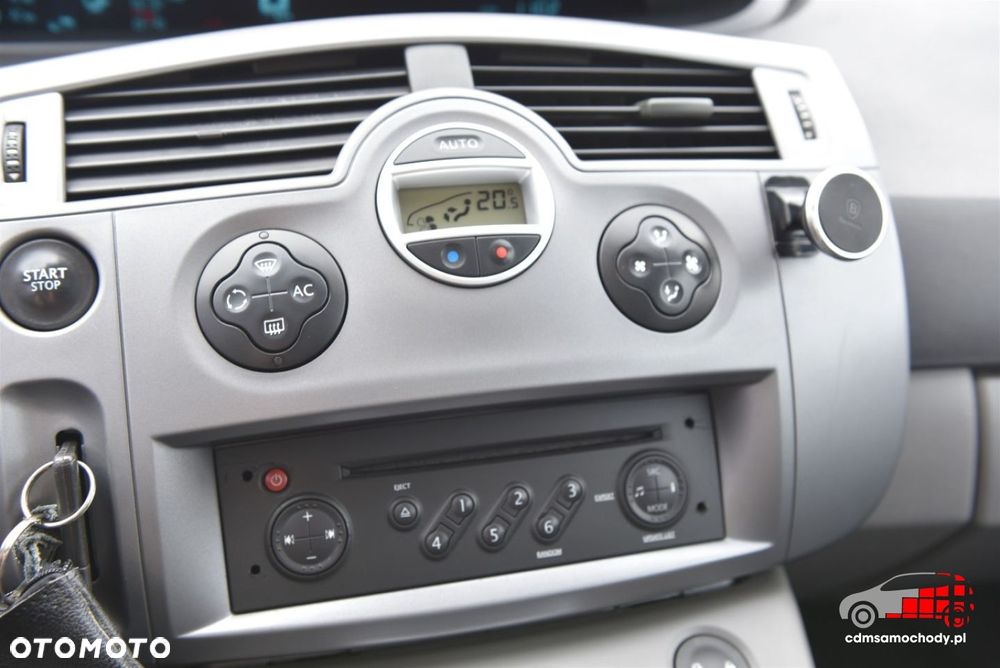 Renault Grand Scenic - 23