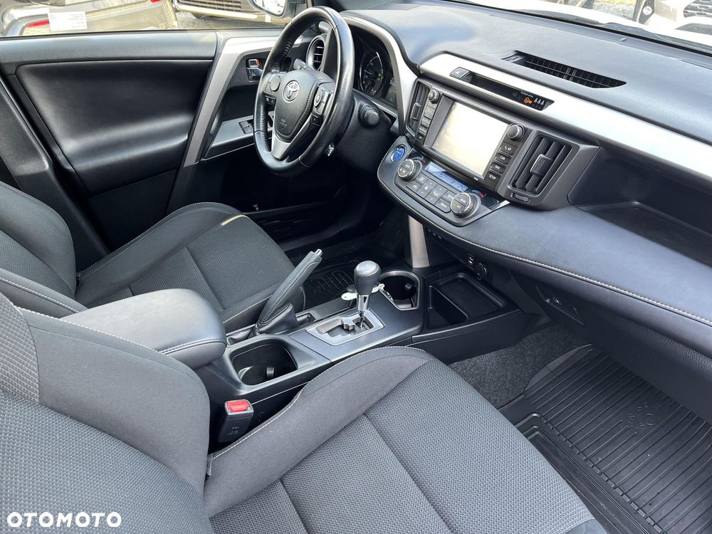 Toyota RAV4 Hybrid Premium 4x4 - 9