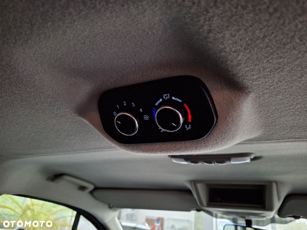 Ford Transit Custom - 16