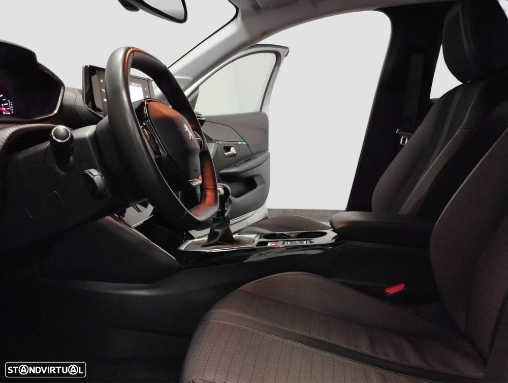 Peugeot 208 1.2 PureTech Active - 7