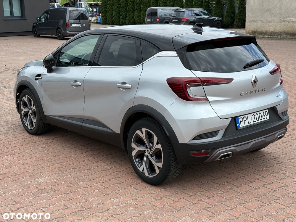 Renault Captur 1.6 E-TECH Full Hybrid 145 R.S Line - 11