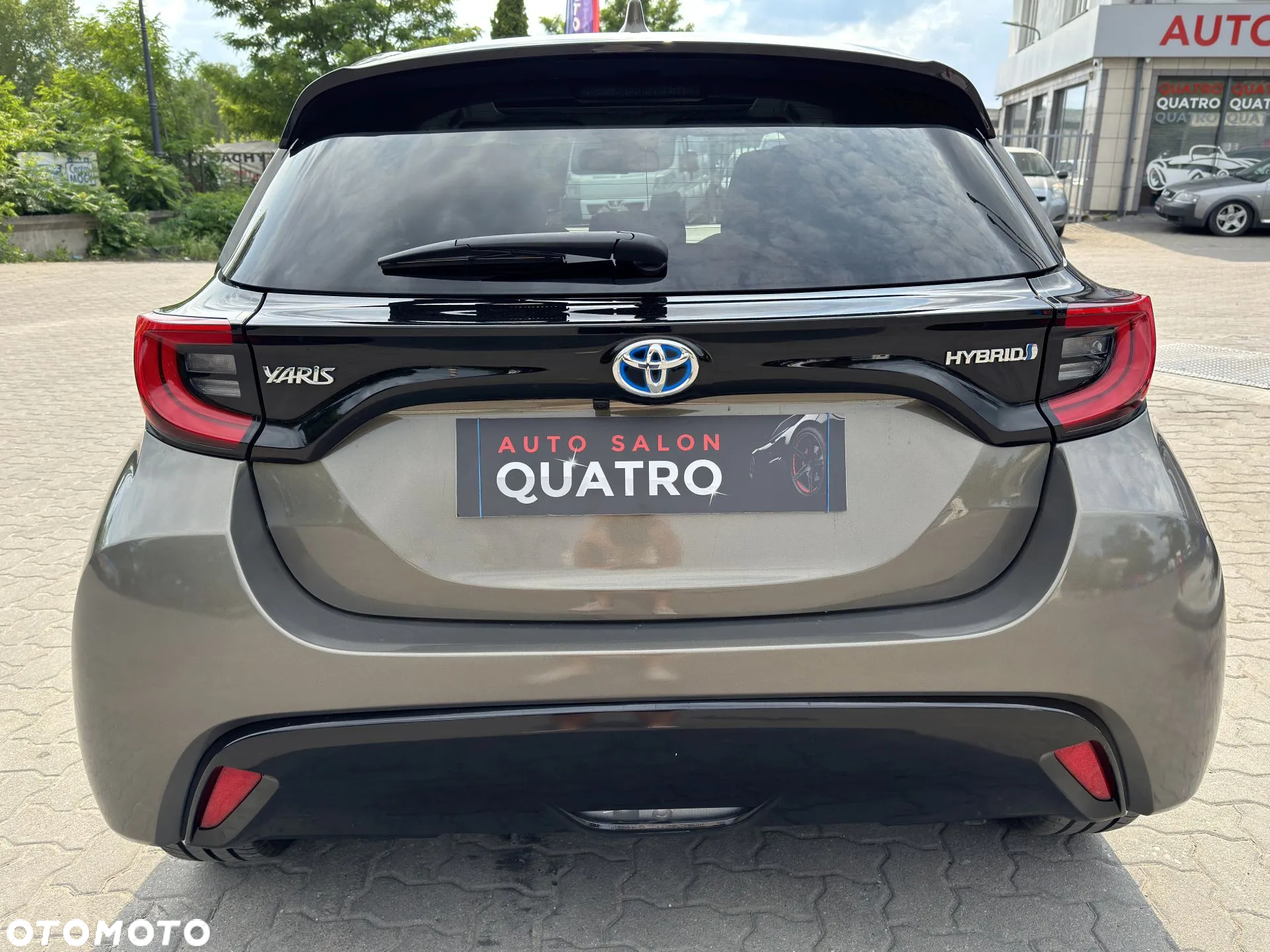Toyota Yaris Hybrid 1.5 VVT-i Premiere Edition - 5