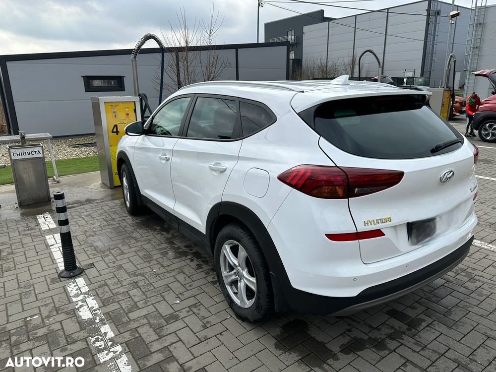 Hyundai Tucson 1.6 T-GDi 4WD 7DCT Style - 4