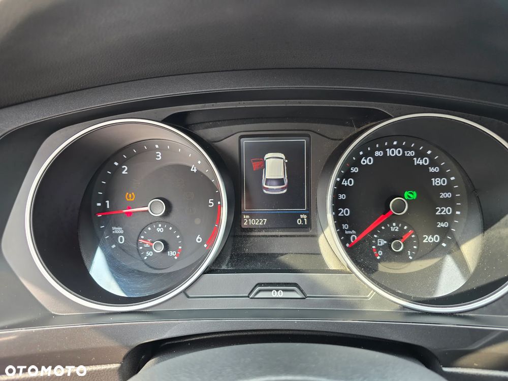 Volkswagen Tiguan 2.0 TDI SCR DSG Life - 34