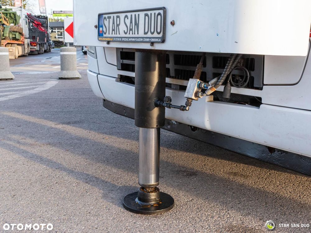 Volvo FH 520 8x2 PALFINGER PK 100002 HDS Żuraw Fly Jib - 28