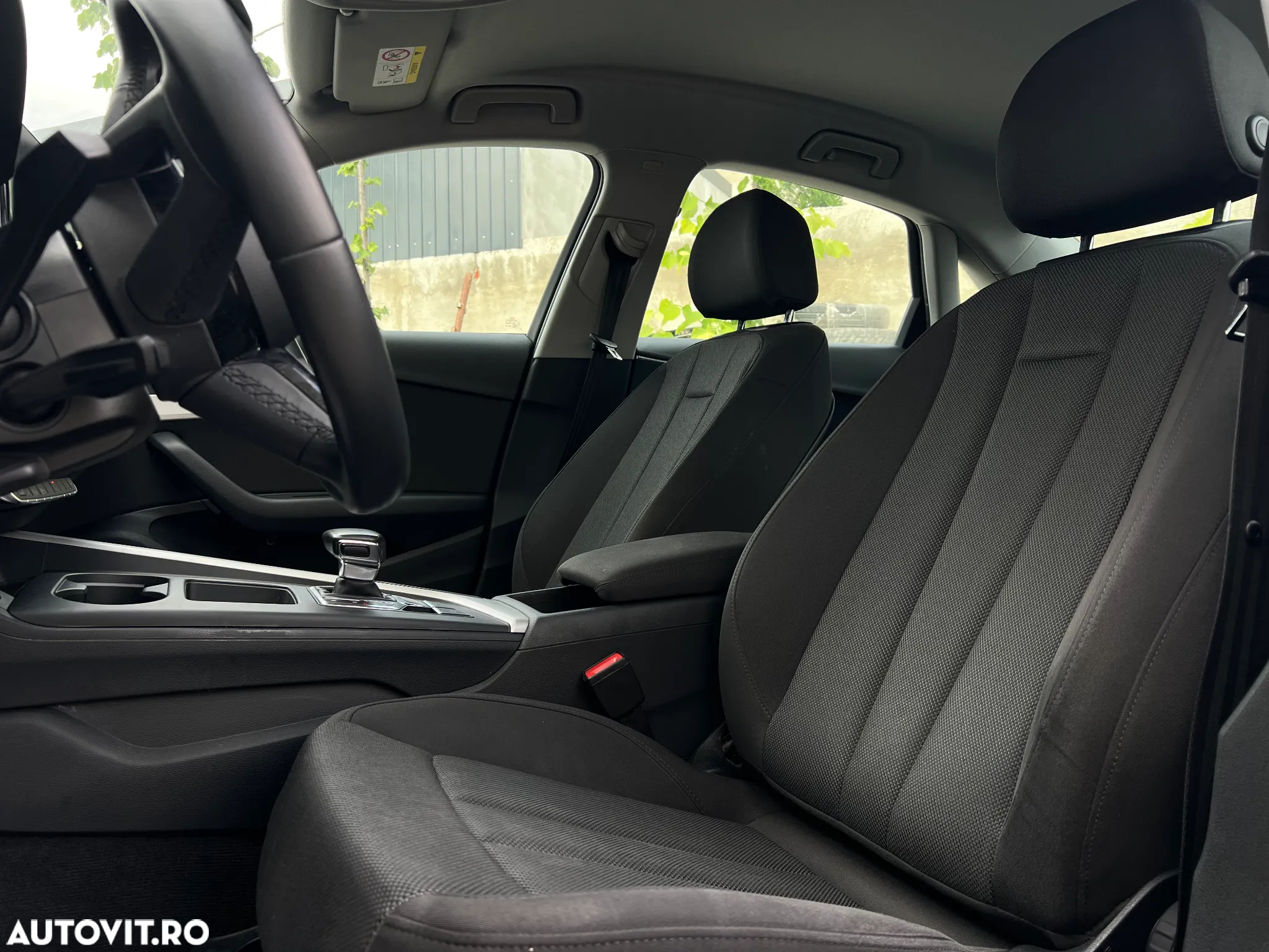 Audi A4 35 TFSI S tronic - 6