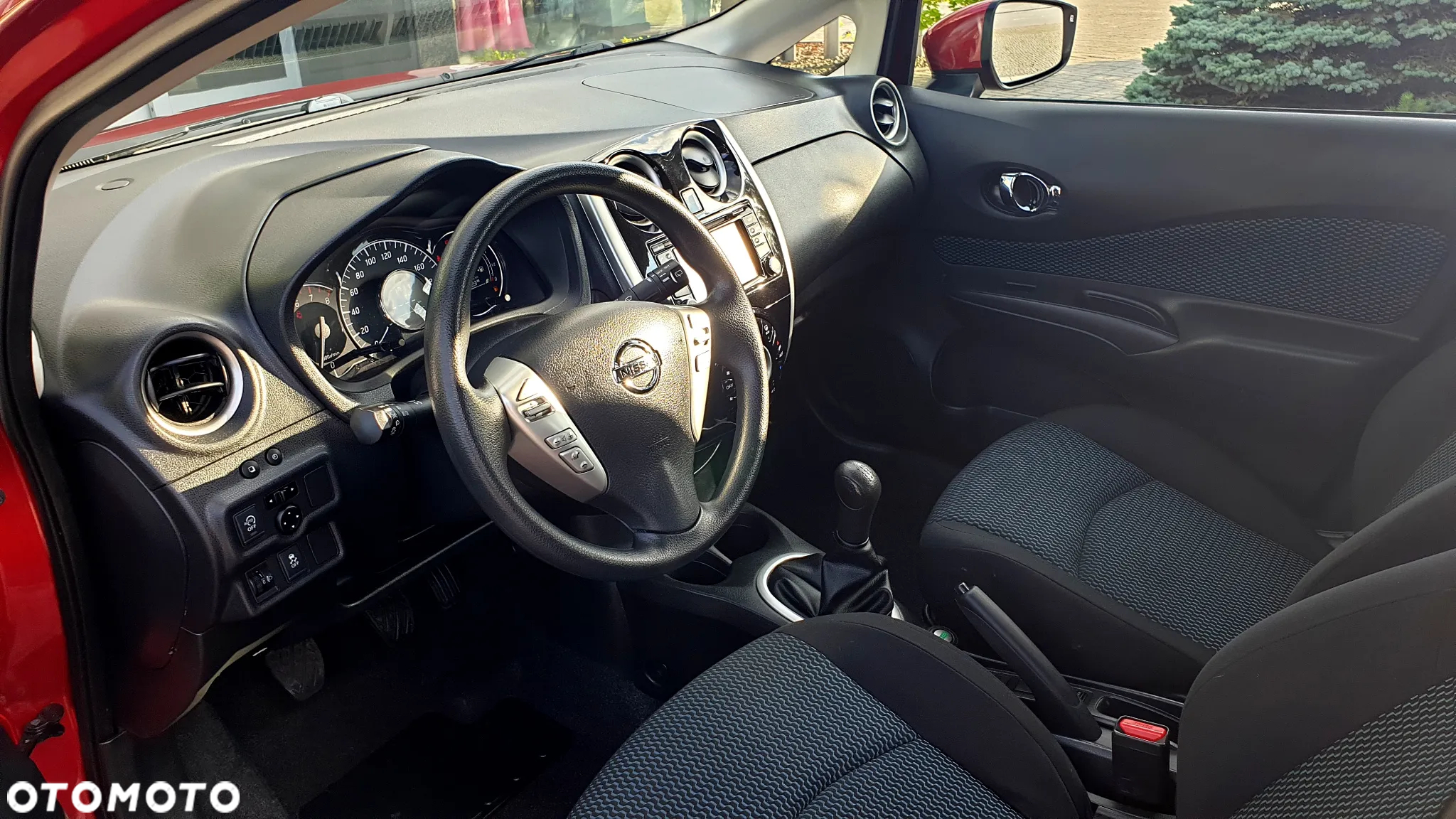Nissan Note 1.2 Tekna EU6 - 19