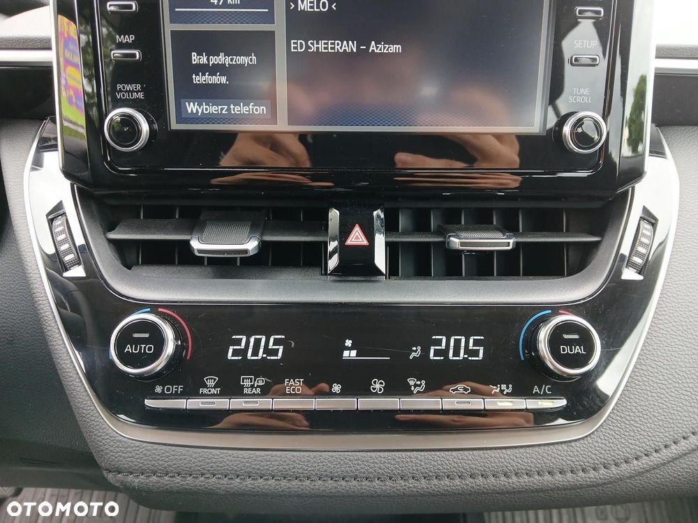 Toyota Corolla - 37