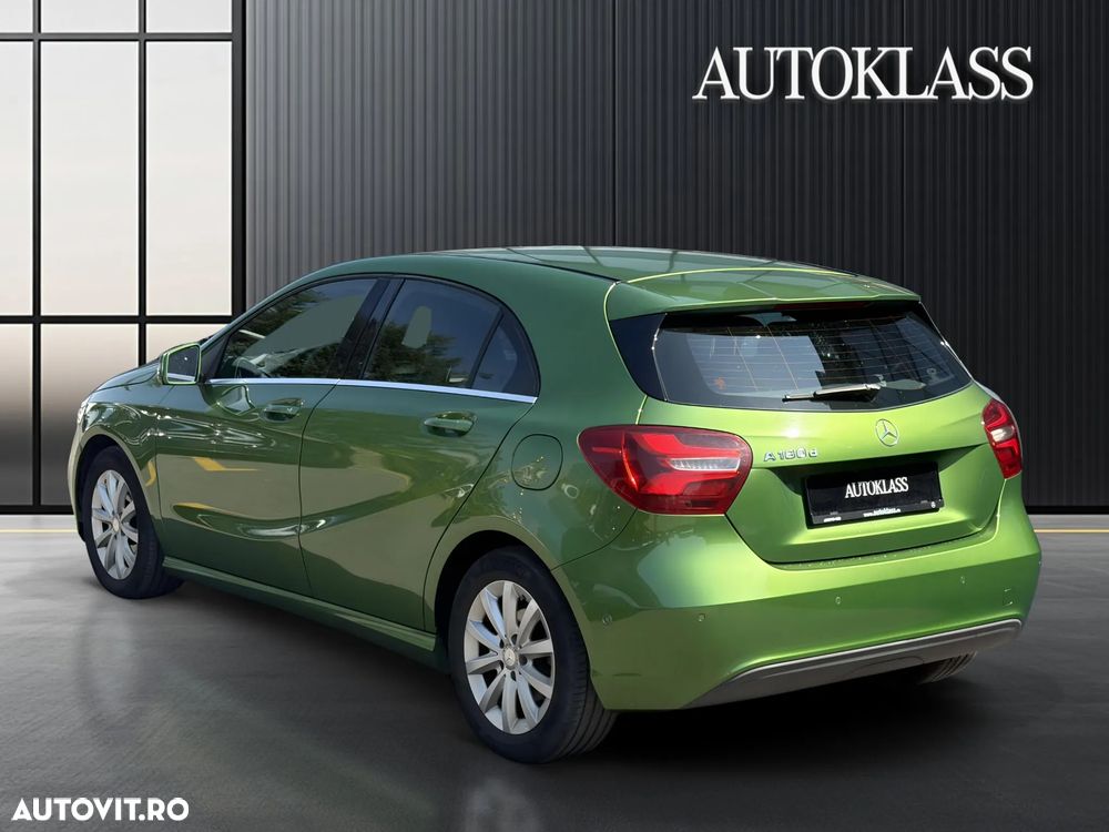 Mercedes-Benz A 180 - 4