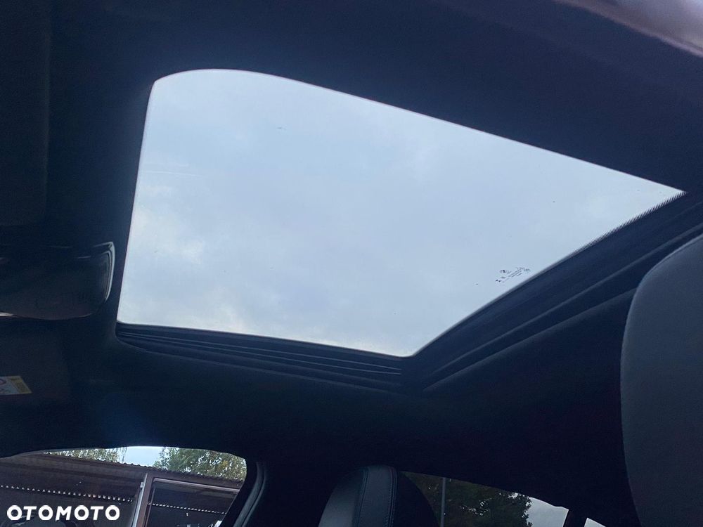 BMW Seria 3 330d xDrive mHEV M Sport - 22