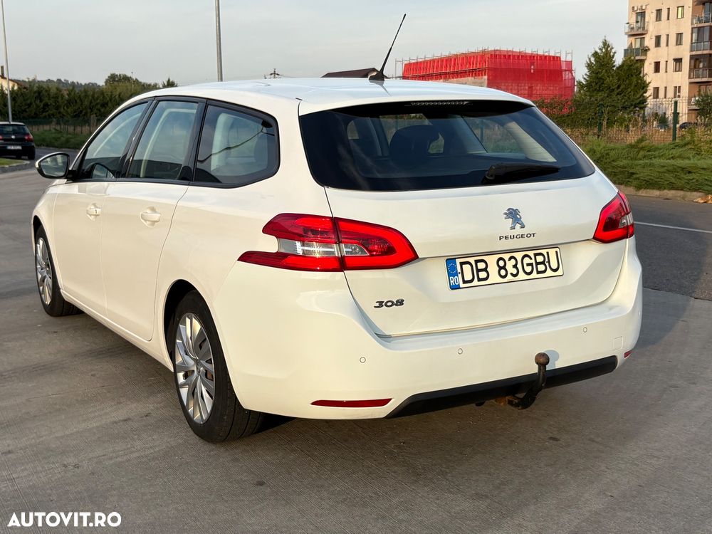 Peugeot 308 - 3