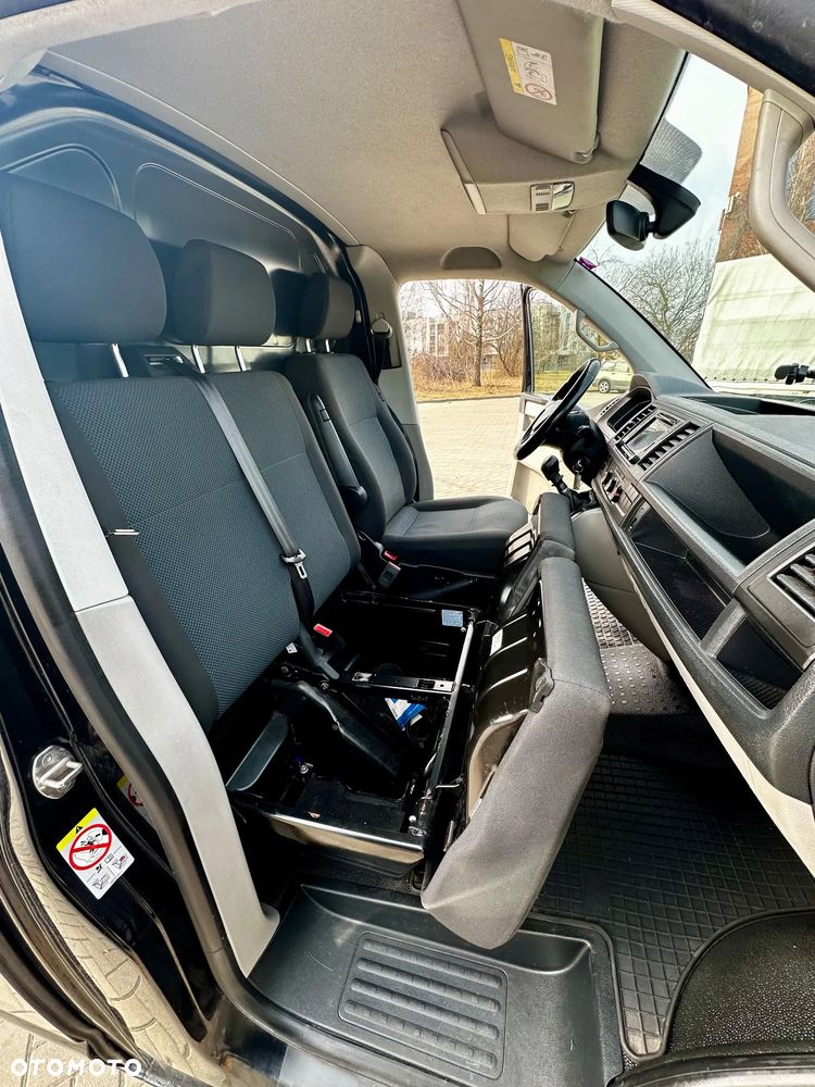 Volkswagen Transporter - 14