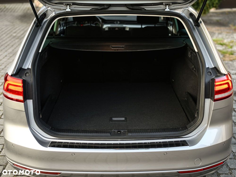 Volkswagen Passat 2.0 TDI BMT Comfortline DSG7 - 18