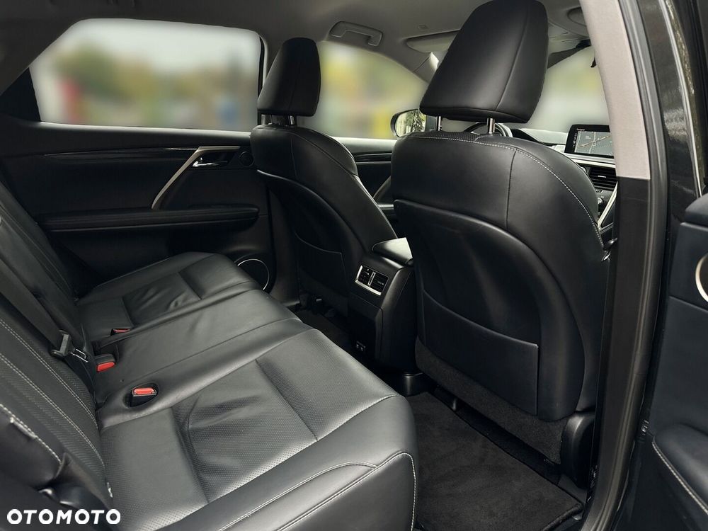 Lexus RX 2021