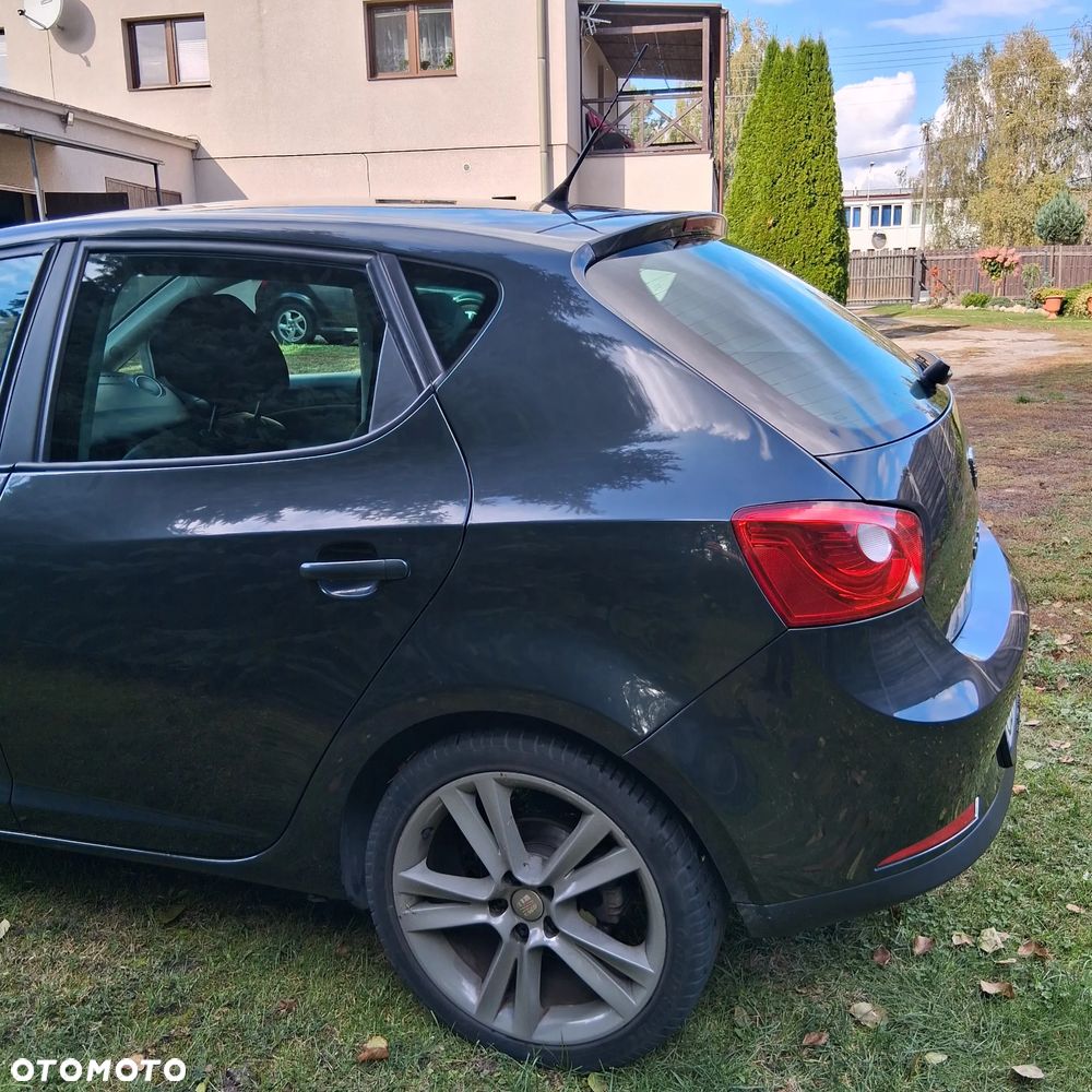 2011 Seat Ibiza, photograph 11
