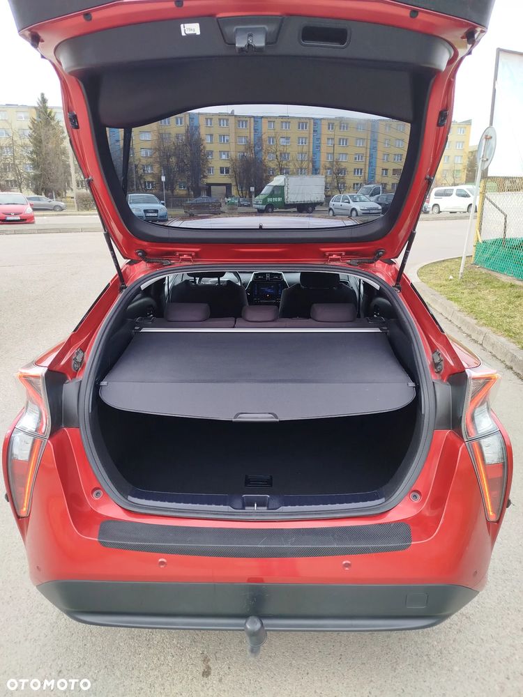Toyota Prius Hybrid - 8