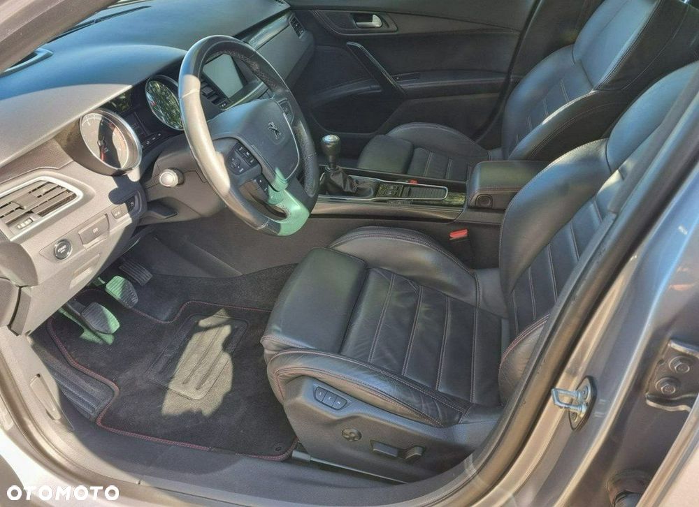 Peugeot 508 - 8