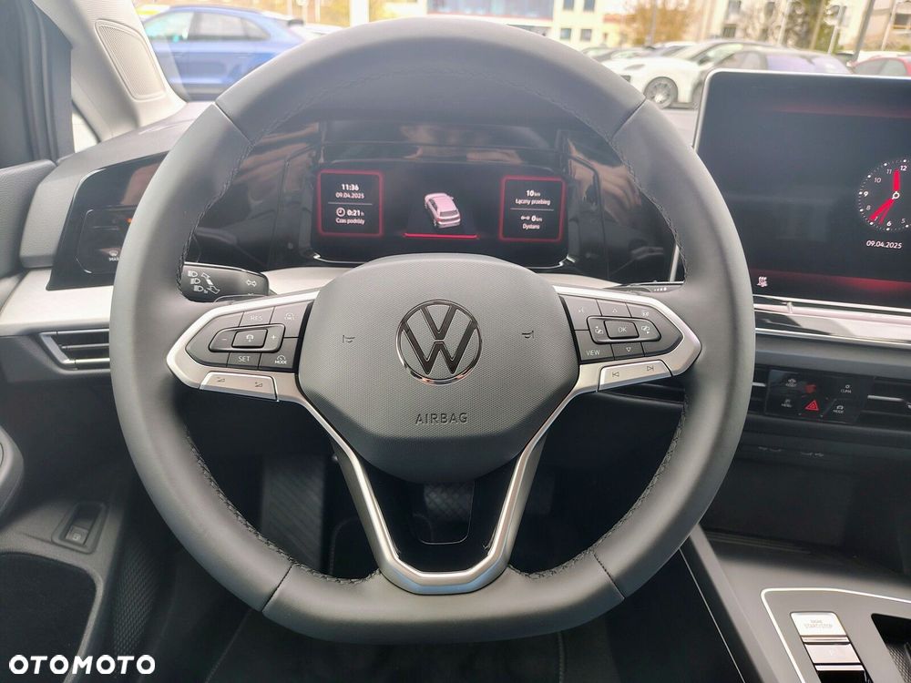 Volkswagen Golf - 12