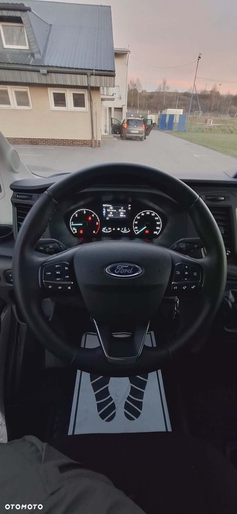 Ford Transit - 15