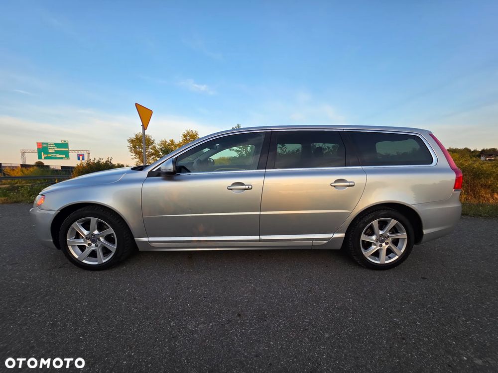 Volvo V70 D5 AWD Dynamic Summum - 34