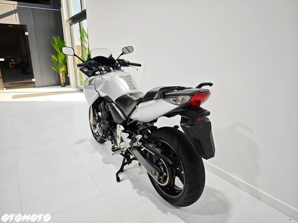 Honda CBF - 19