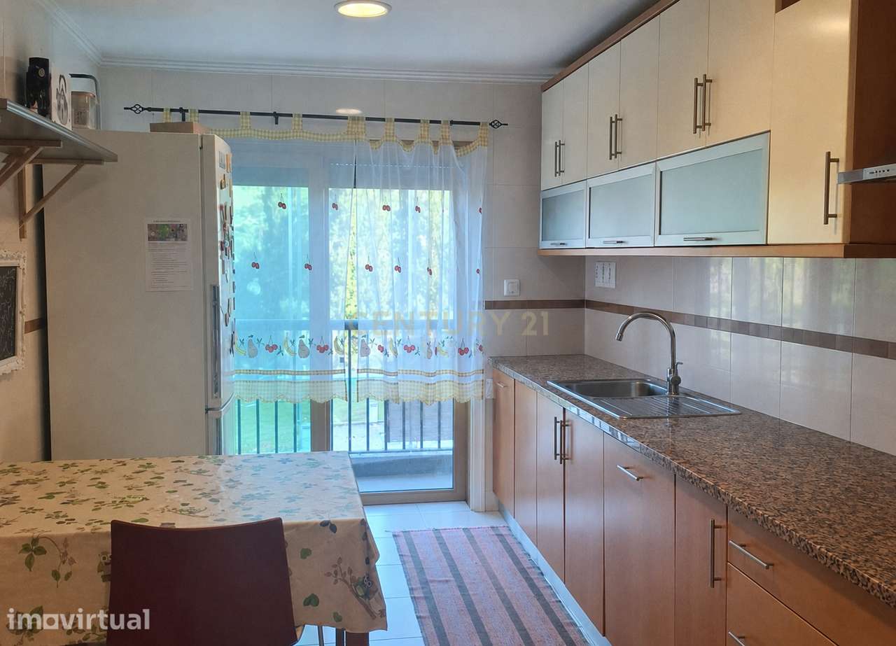 Fabuloso Apartamento  em Odivelas - 142m² com Vista Panorâmica - Grande imagem: 5/14