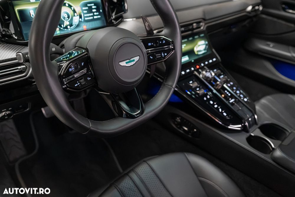 Aston Martin V8 Vantage - 16