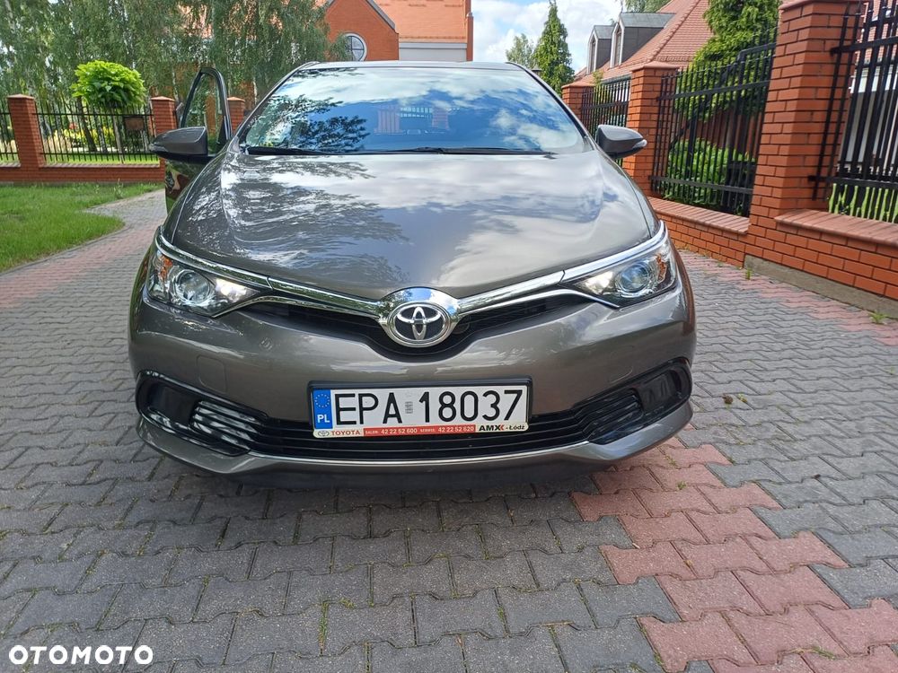Toyota Auris 1.33 VVT-i Active - 4
