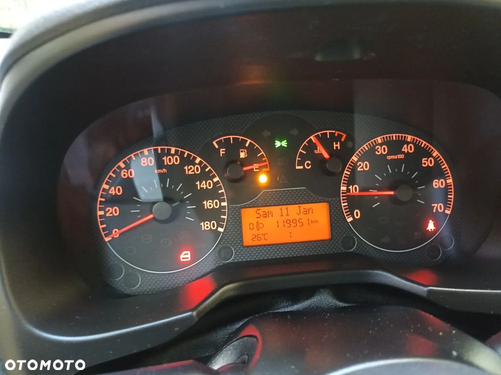 Fiat Qubo 1.4 8V MyLife - 7