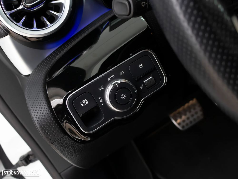 Mercedes-Benz A 200 AMG Line Aut. - 20