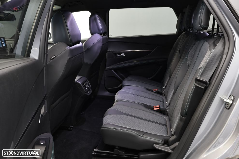 Peugeot 5008 1.2 PureTech Allure Pack EAT8 - 27