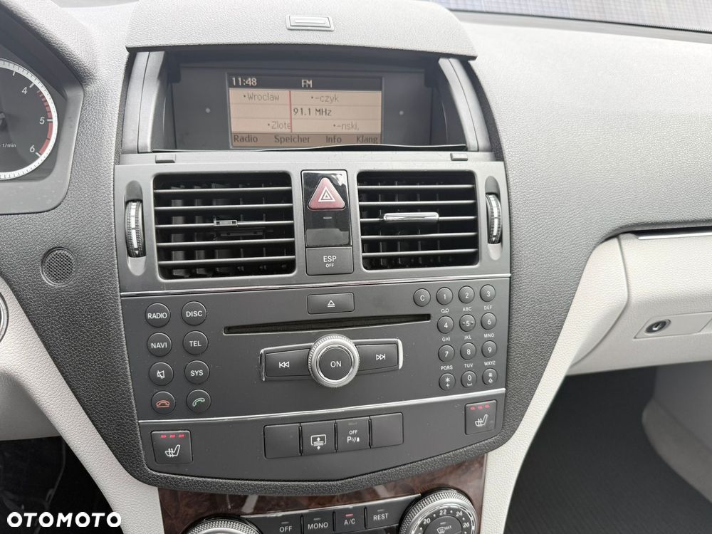 Mercedes-Benz Klasa C 320 CDI Avantgarde 4-Matic - 14