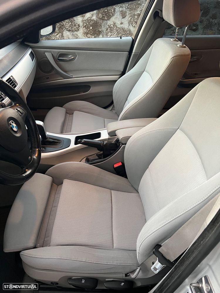 BMW 320 d Sport Auto - 9