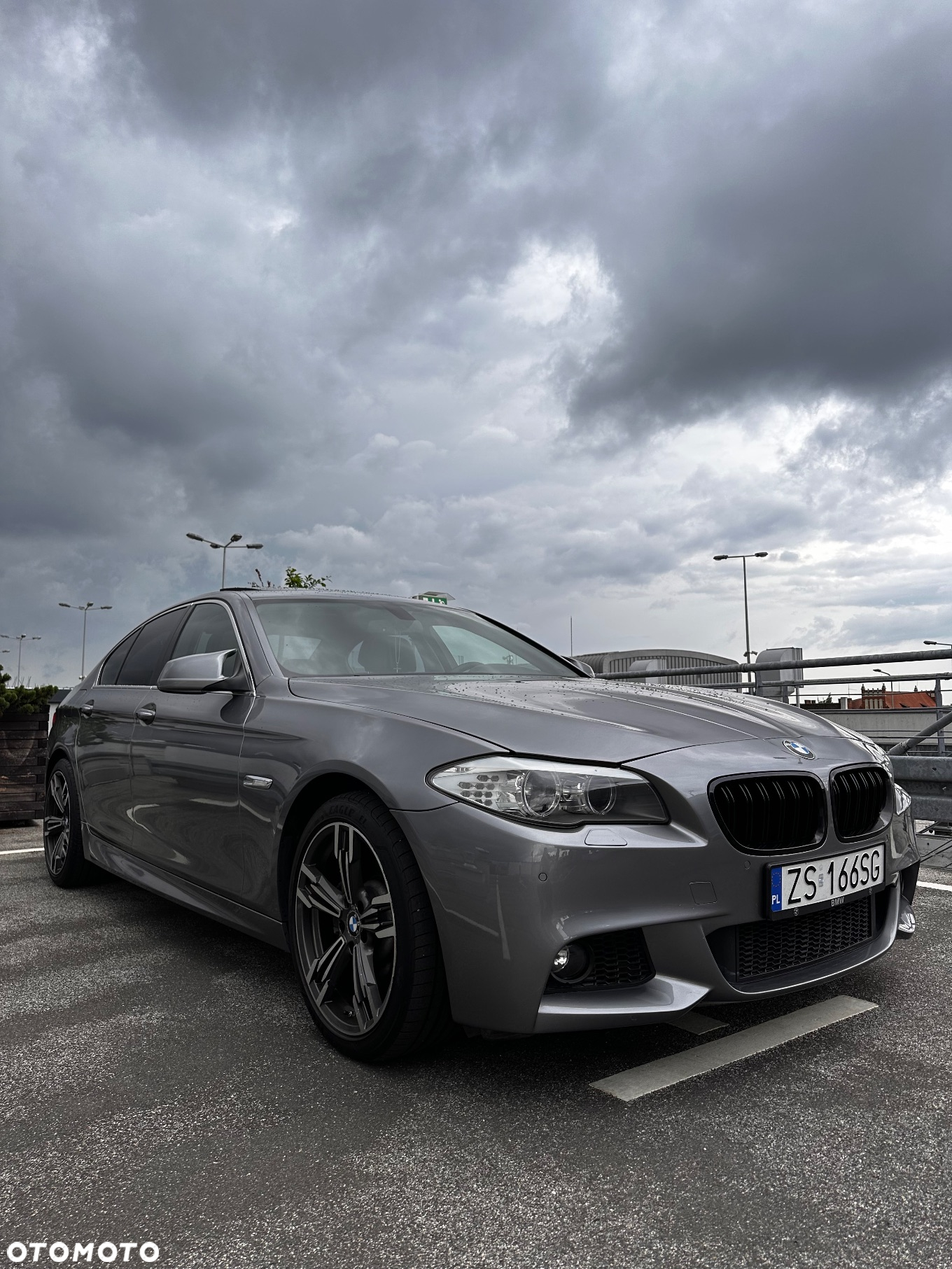 BMW Seria 5 530d xDrive - 4