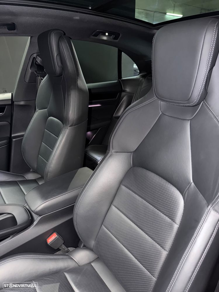 Porsche Macan Electric 4S - 15