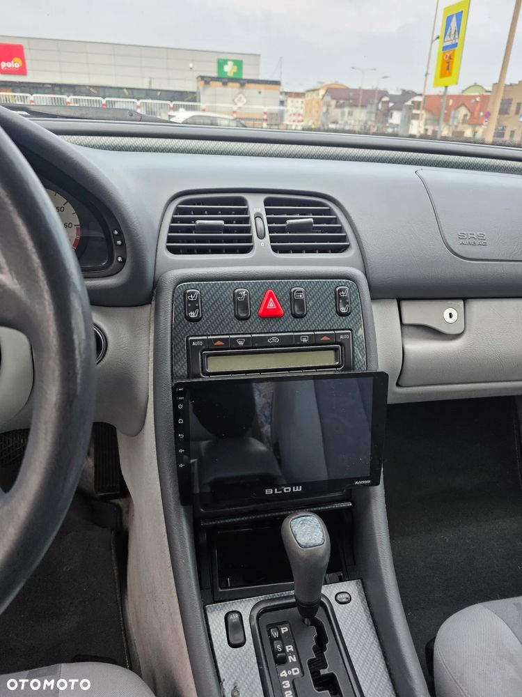 Mercedes-Benz CLK 320 - 14