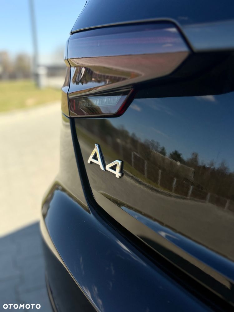 Audi A4 Limousine 40 TFSI S tronic S line - 4