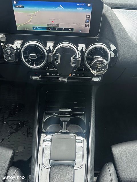 Mercedes-Benz B 180 d 7G-DCT - 9