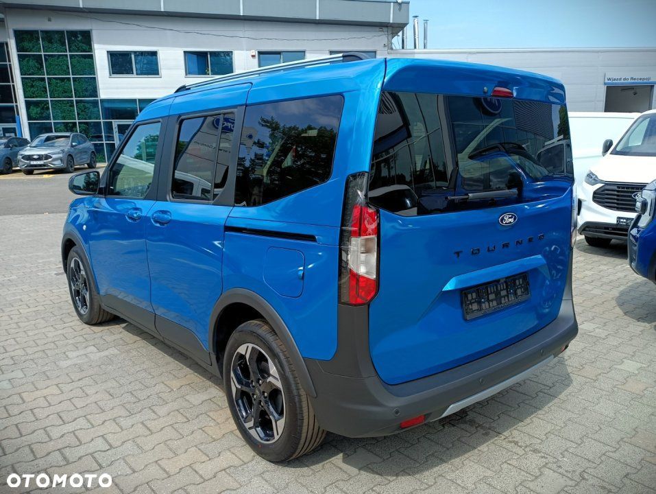 Ford Tourneo Courier - 4