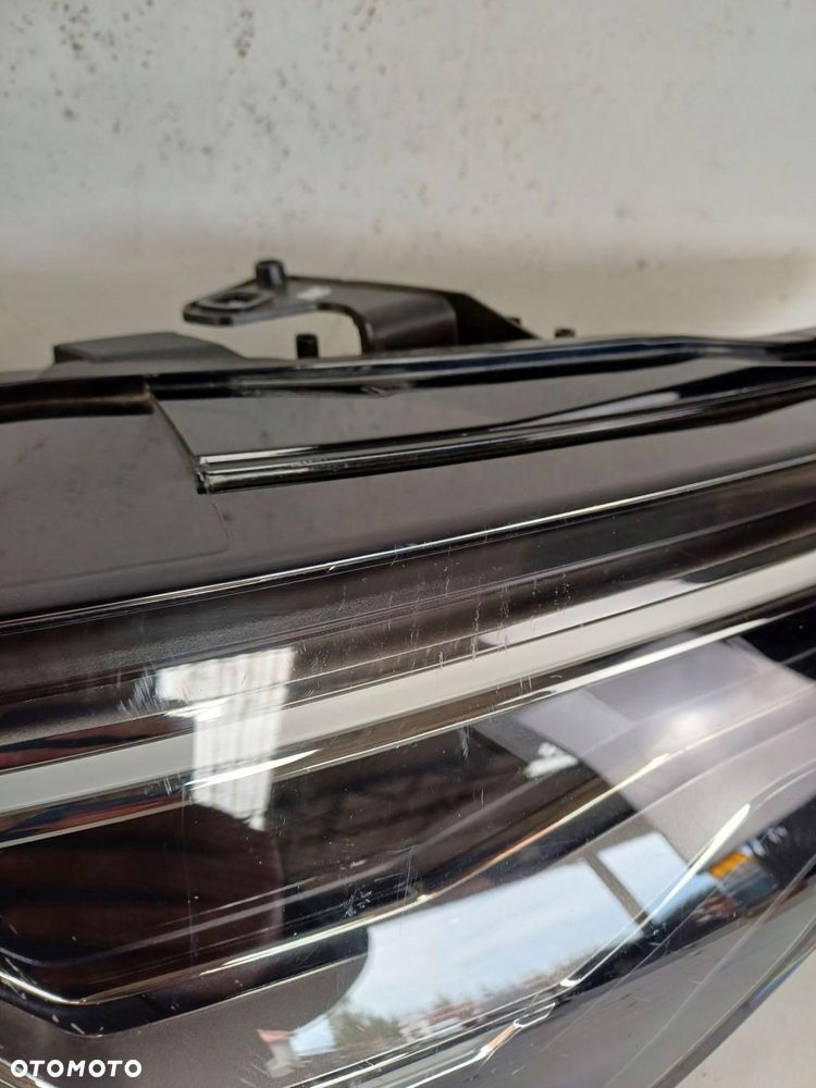 lampa prawy przód przednia prawa full led matrix audi a6 c8 4k0 - 4