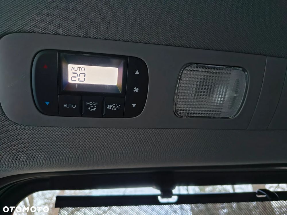 Honda Odyssey 3.5 EX - 23