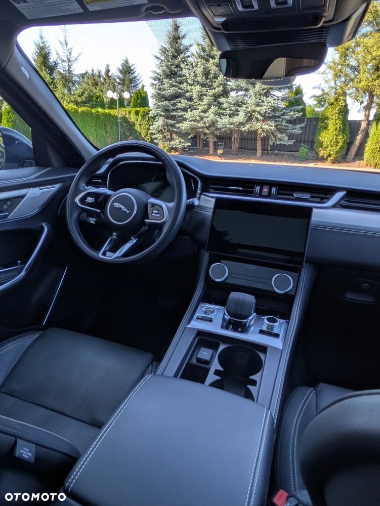 Jaguar F-Pace 3.0 P400 mHEV AWD R-Dynamic S - 19