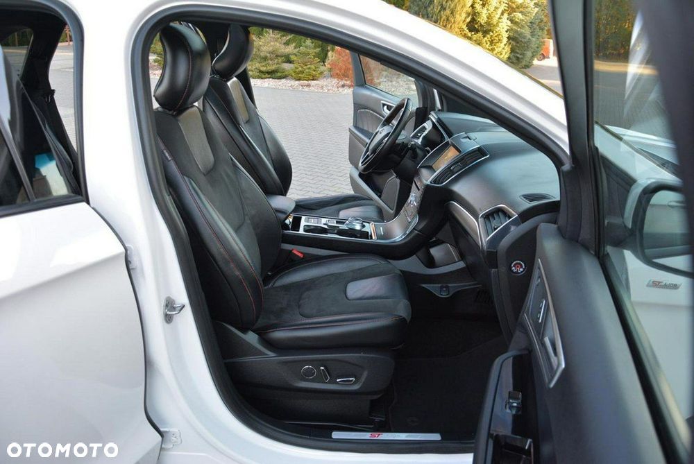 Ford Edge 2.0 EcoBlue Twin-Turbo 4WD ST-Line - 18