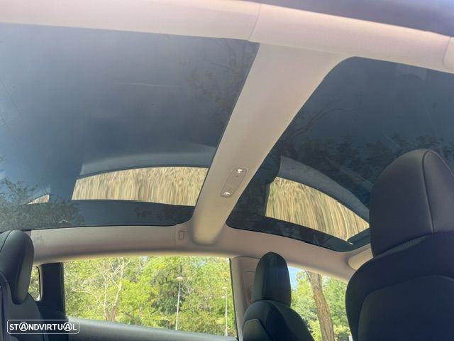 Tesla Model 3 Long Range AWD Dual Motor - 18