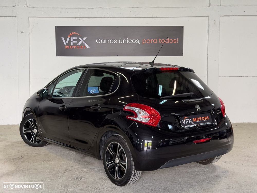 Peugeot 208 1.4 VTi Allure - 6