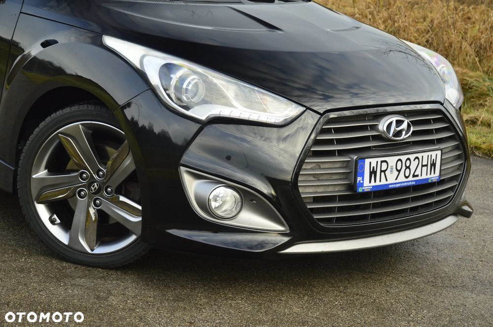 Hyundai Veloster - 16